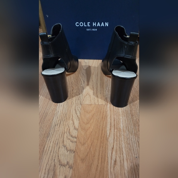 Cole Haan ZULA SHOOTIE II Block Heel Open Toe Shoe, Black leather, Size 9B - Picture 5 of 12